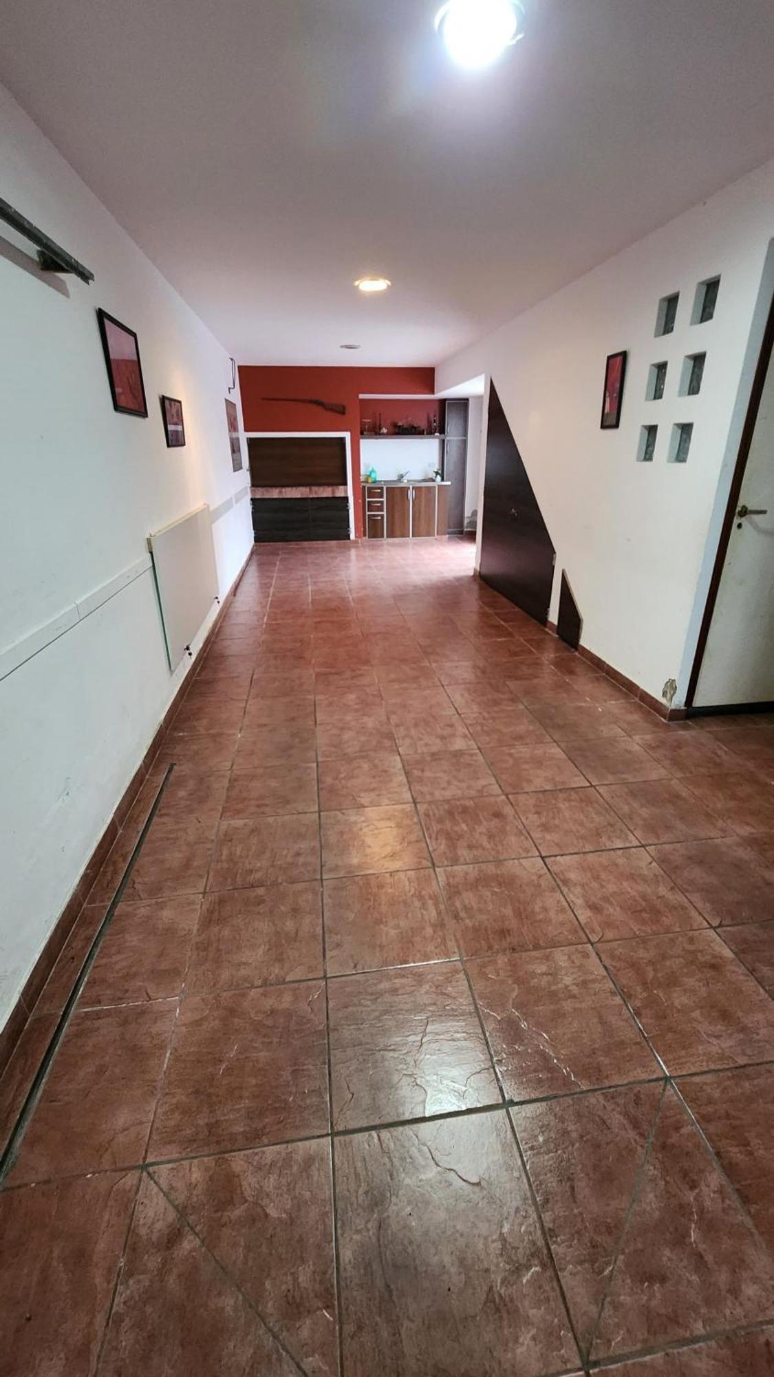 Сasa de vacaciones Casa Familiar Luminosa Con Cochera Y Parilla